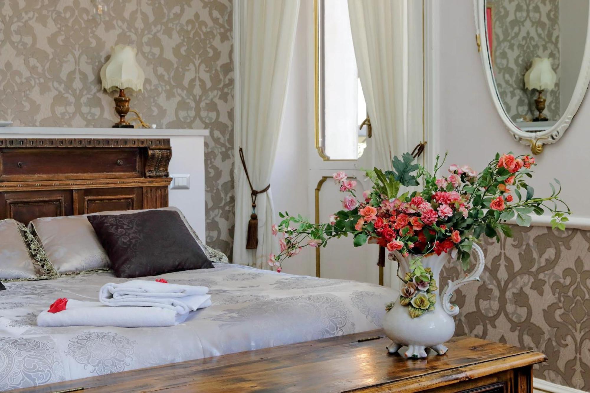 Affittacamere Domus Monamì Luxury Roma