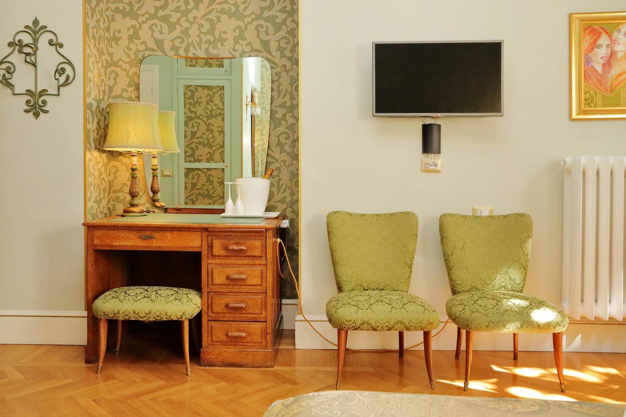 Domus Monamì Luxury Affittacamere 2*