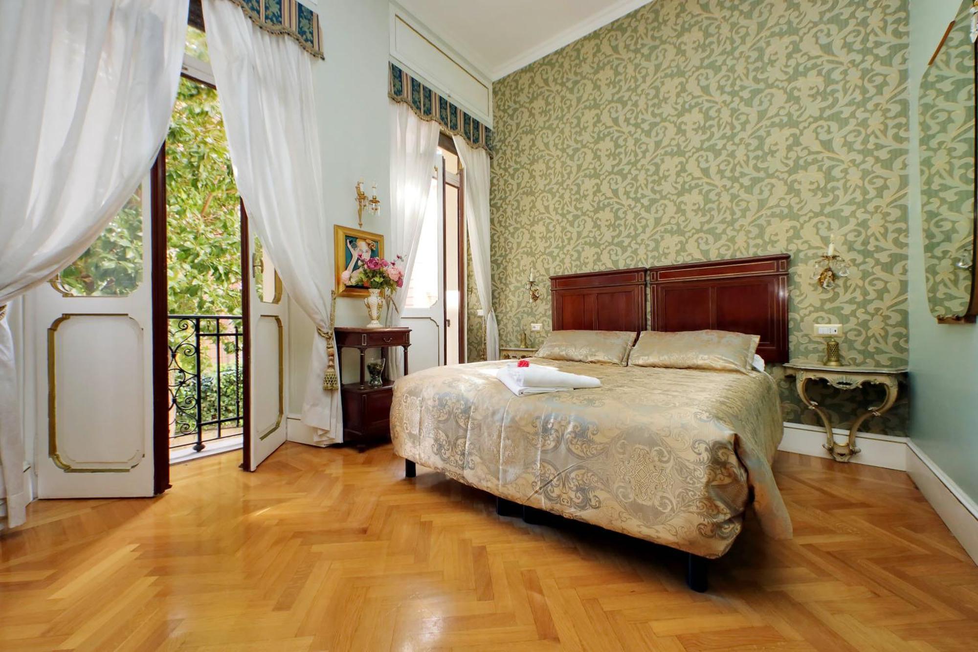 Domus Monamì Luxury Affittacamere 2*
