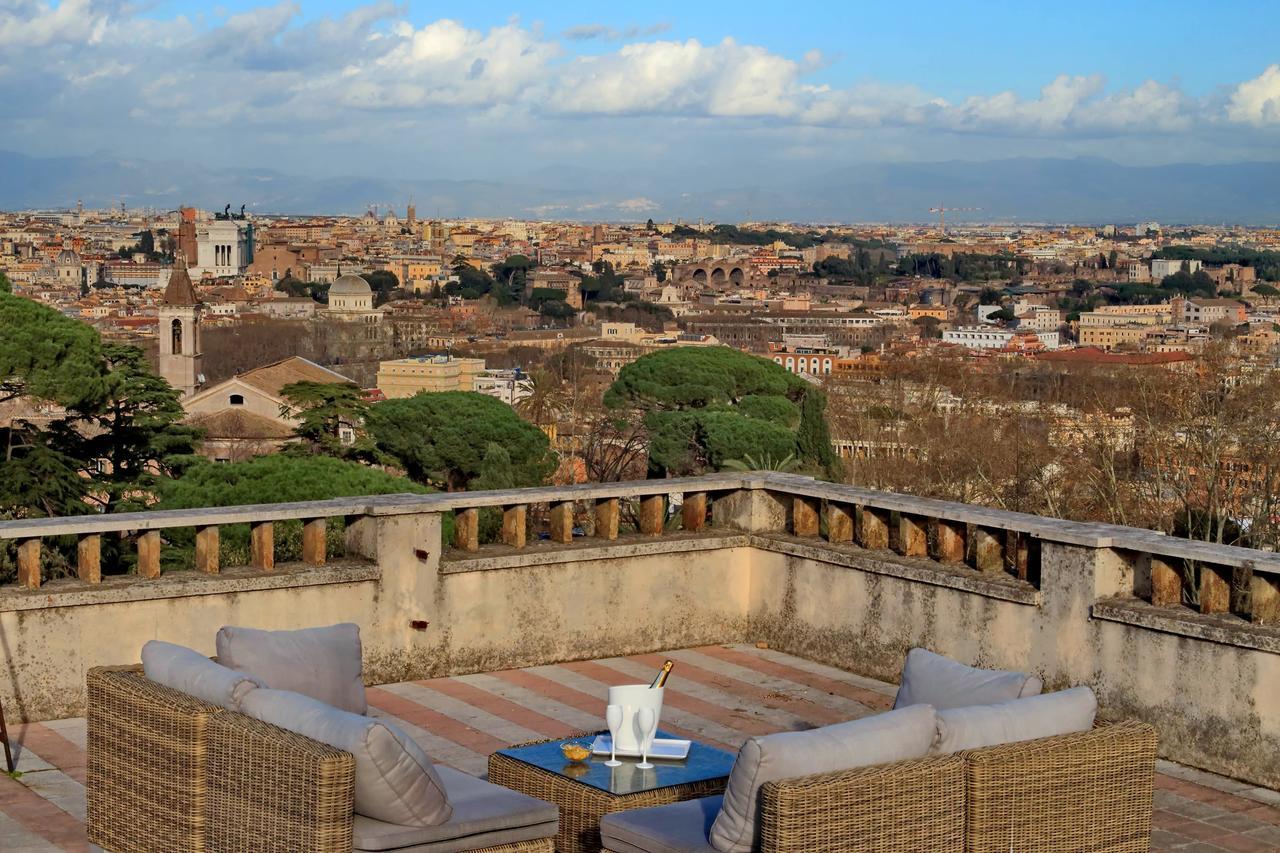 Domus Monamì Luxury 2* Roma